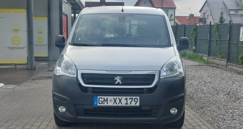 Peugeot Partner cena 34500 przebieg: 162000, rok produkcji 2017 z Augustów małe 211